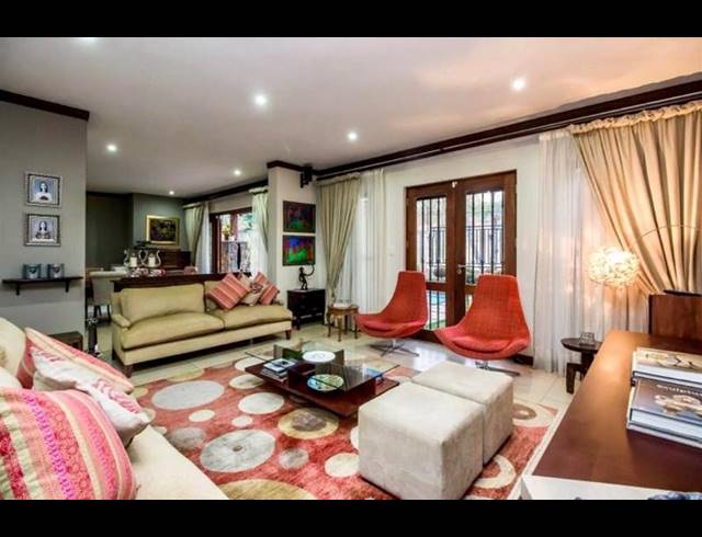 3 BEDROOM HOUSE FOR SALE IN WATERKLOOF RIDGE